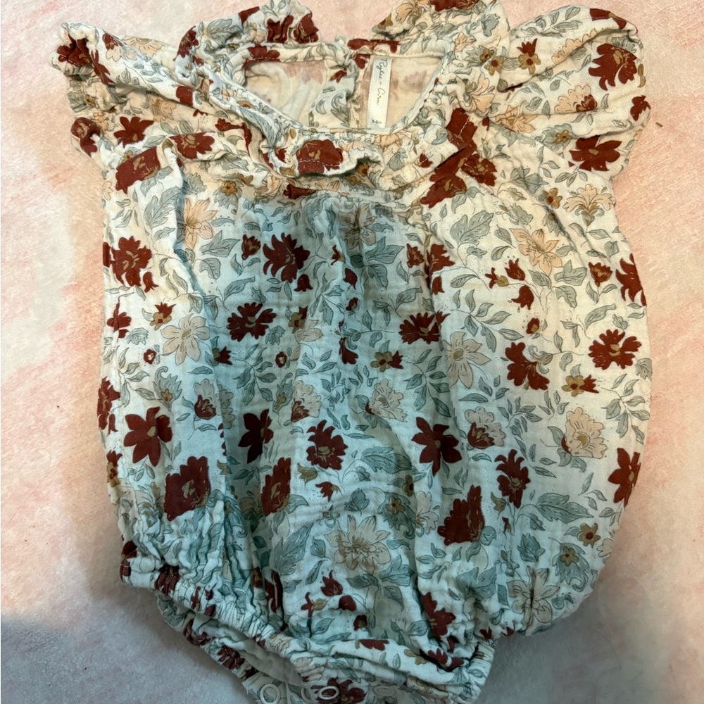 Rylee + Cru Floral Print Baby Romper